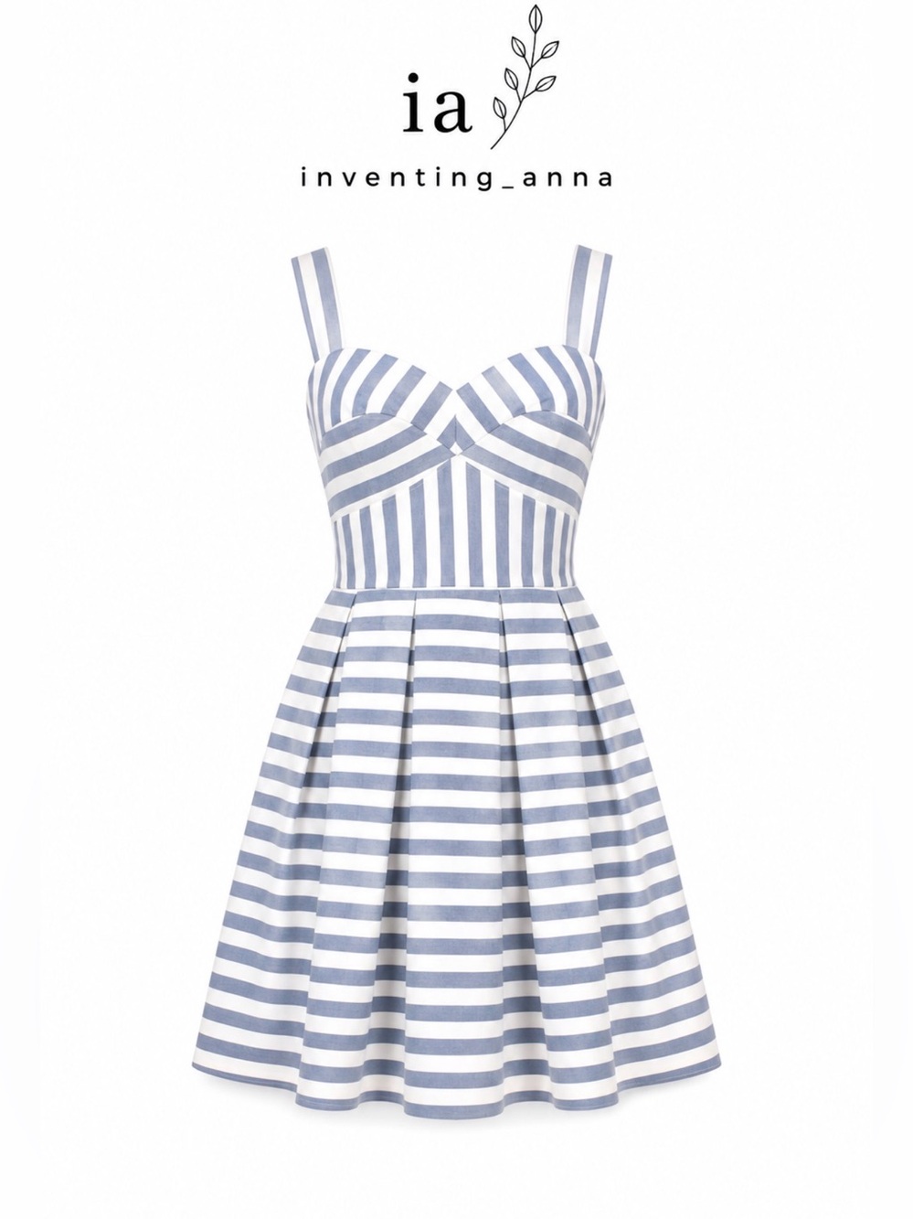 ALISA PAN Women’s light blue and white striped pleated dress size M